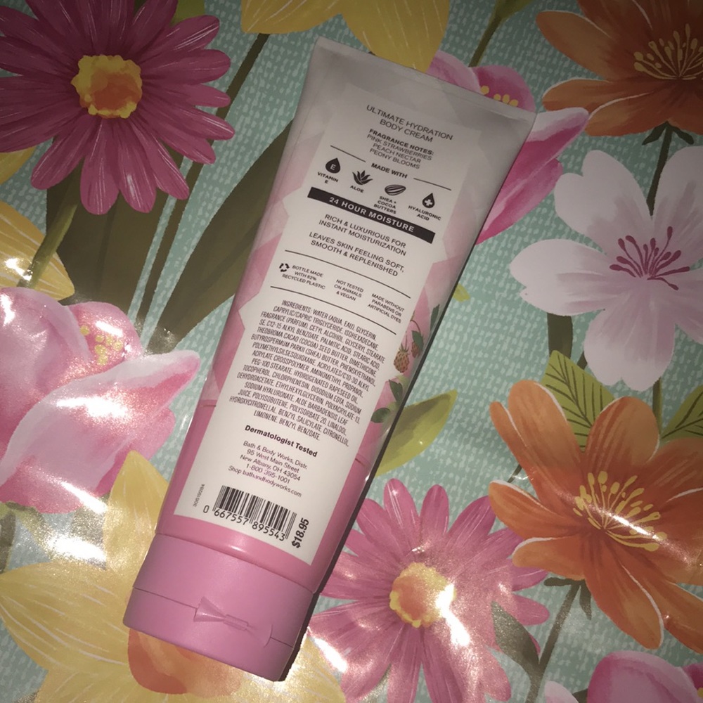 S🚫LD NWT Gingham Gorgeous Ultimate Hydration Body Cream 8oz - Picture 2 of 4